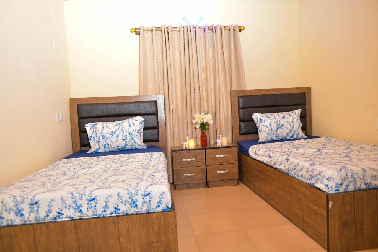 Living Green Apartments Airport Pick Up Benin City Eksteriør billede