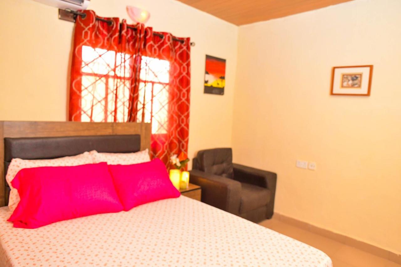 Living Green Apartments Airport Pick Up Benin City Eksteriør billede